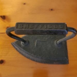 1 Vintage Sheffield Cast Iron
